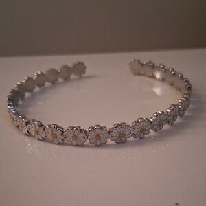 Floral Silver and Gold Daisy Bracelet